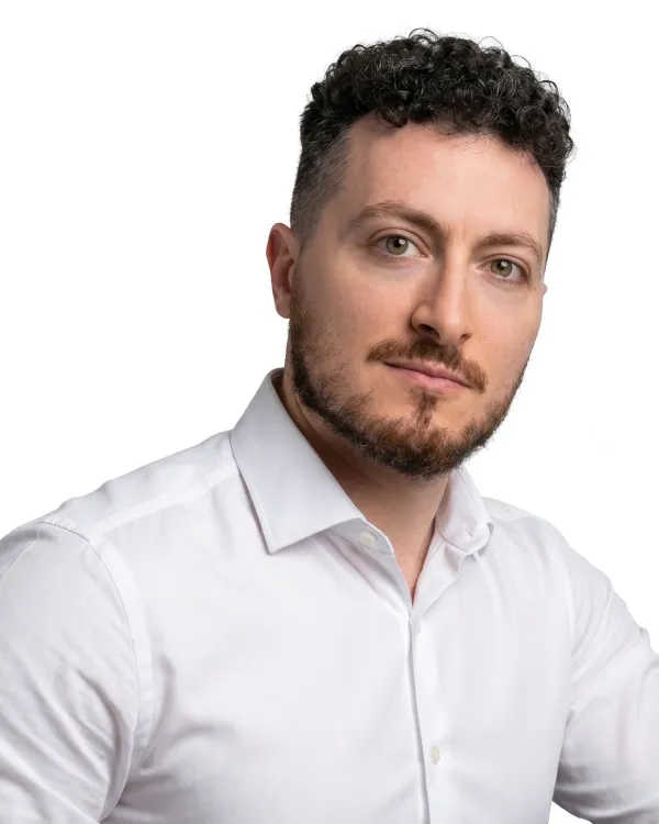 Joel Roitvan - Founder Omunix